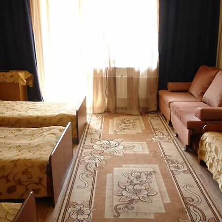 Yuventa Apartamento Cheliábinsk Habitación foto